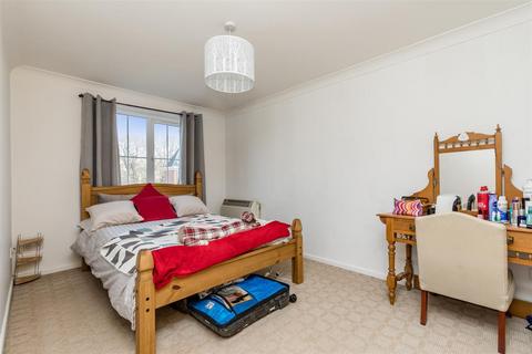 3 bedroom flat for sale, Tivoli, Tower Gate, Brighton