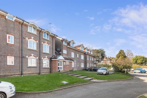 3 bedroom flat for sale, Tivoli, Tower Gate, Brighton