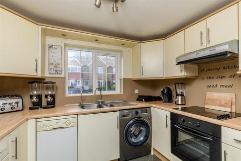 3 bedroom flat for sale, Tivoli, Tower Gate, Brighton