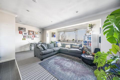 2 bedroom flat for sale, Maresfield Gardens, Hampstead, NW3