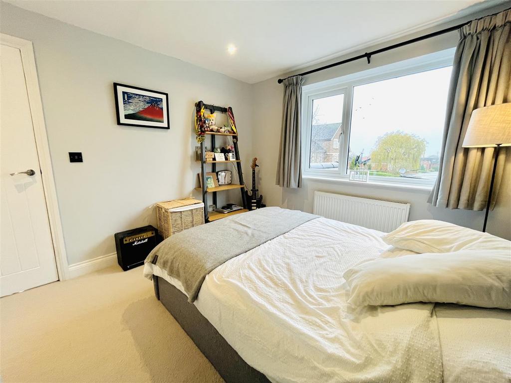 Bedroom 2 Aspect 2