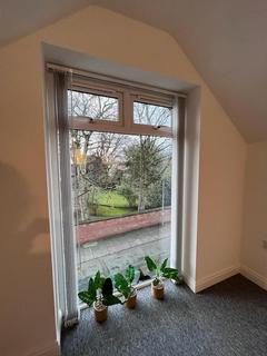 2 bedroom flat to rent, Royal Court, Hindley WN2 4BU.