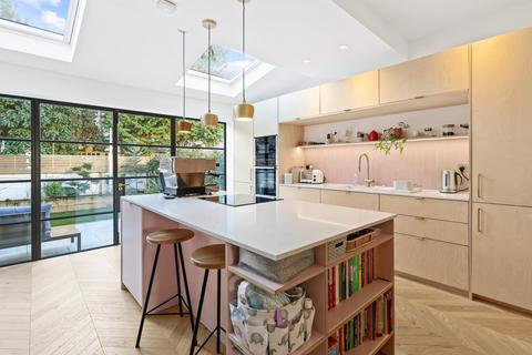 85 Mayfield Avenue, London, W13 9UT