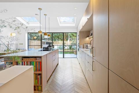 85 Mayfield Avenue, London, W13 9UT