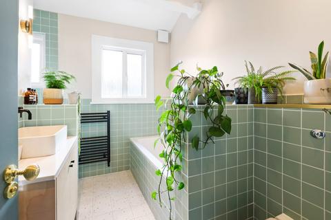 85 Mayfield Avenue, London, W13 9UT