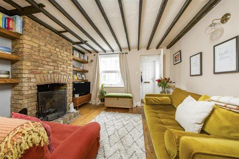 2 bedroom end of terrace house for sale - Fourth Cross Road, Twickenham
