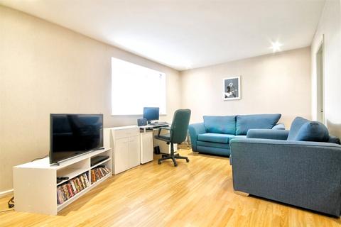 1 bedroom flat for sale - Hopgarth Court, Chester Le Street, County Durham, DH3