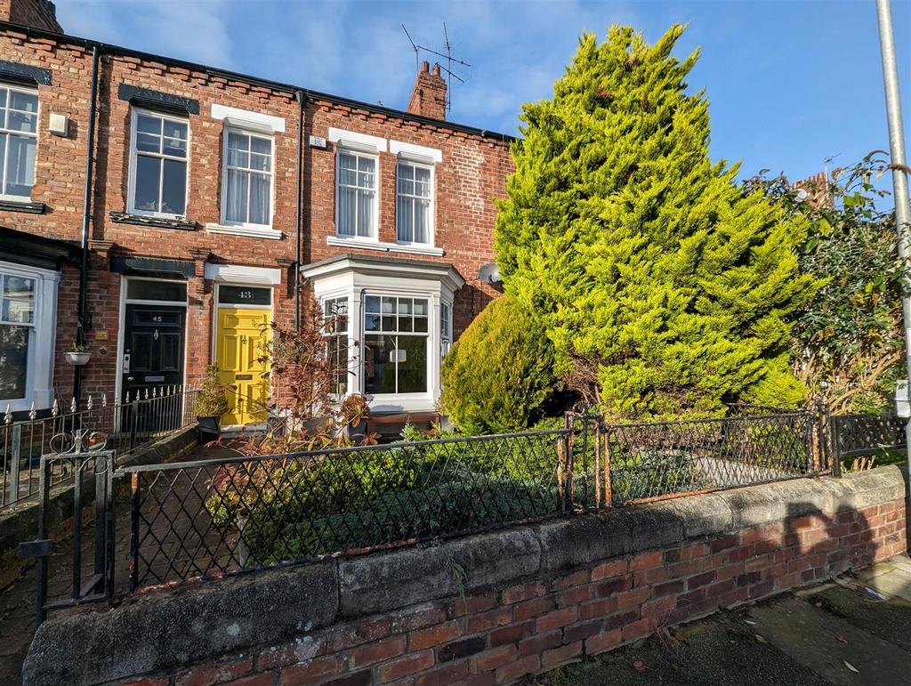 Woodland Terrace, Darlington 4 bed terraced house for sale £270,000