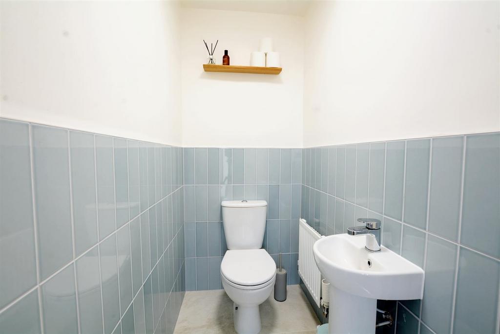 Ground floor W/C