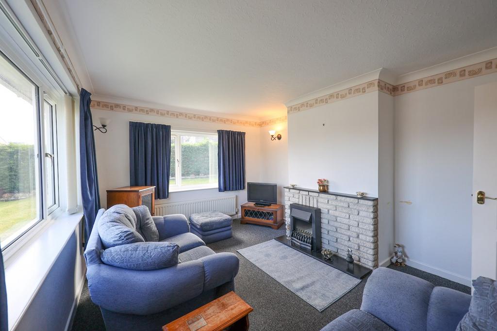 Springfield Close, Polgooth, St Austell, PL26 2 bed detached bungalow