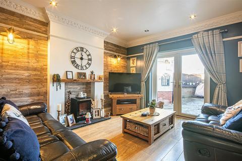 58 Melbourne Road, Stocksbridge, Sheffield, S36 1EF