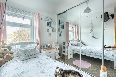 58 Melbourne Road, Stocksbridge, Sheffield, S36 1EF