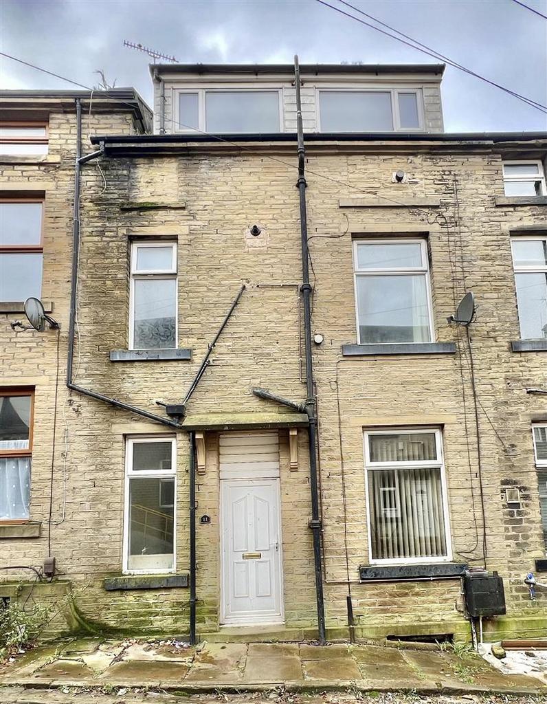 Cardigan Street, Bradford BD13 3 bed terraced house for sale £120,000