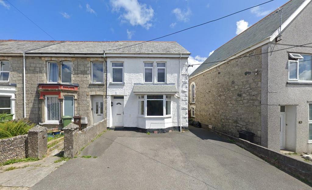 Slades Road, St. Austell 3 bed end of terrace house for sale £250,000