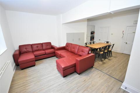 5 bedroom detached house to rent - North Bailey, Durham