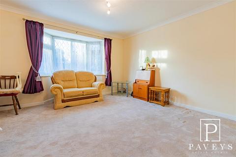 3 bedroom detached bungalow for sale - Wavring Avenue, Kirby Cross, Frinton-On-Sea