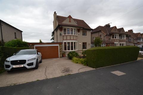 54 Windermere Road, Bradford, BD7 4RH