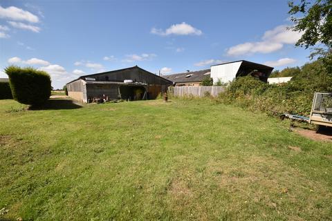 4 bedroom detached house for sale, Burton Road, Heckington, Sleaford