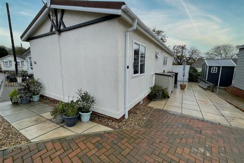 2 bedroom park home for sale - Chalk Hill Lane, Great Blakenham, Ipswich