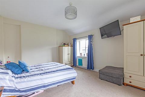 Greenlands Ashford Road, Bakewell, DE45 1GL