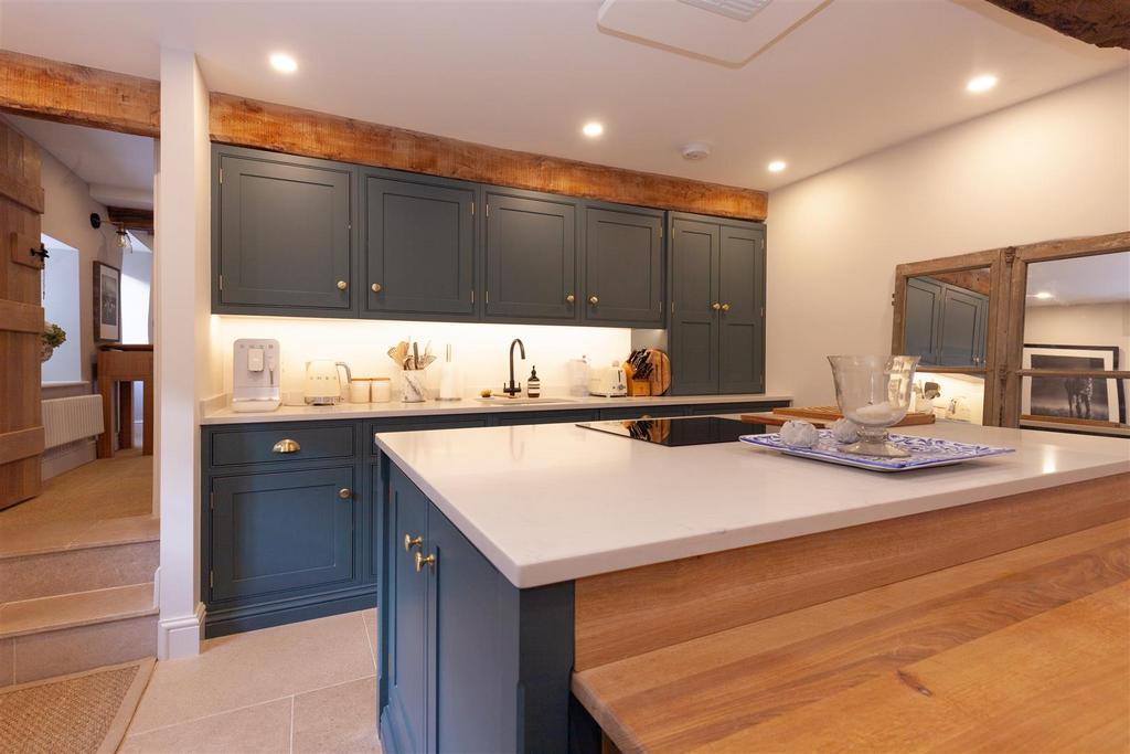 Kitchen - Dining Room 3.jpg