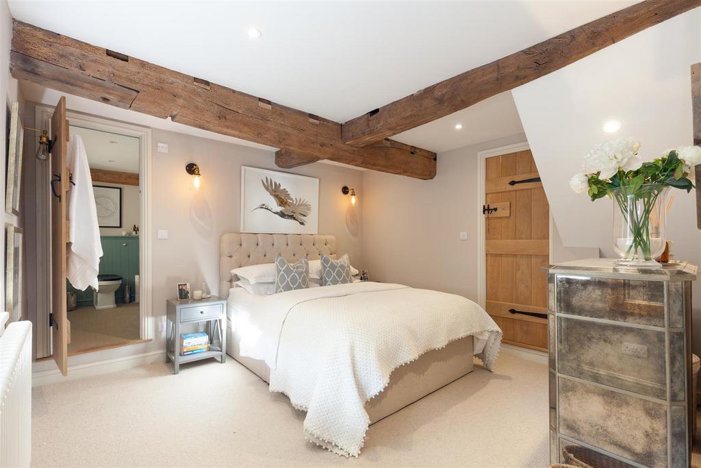 Bedroom 2 2.jpg