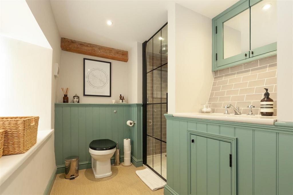 Bedroom 2 En Suite Shower Room.jpg