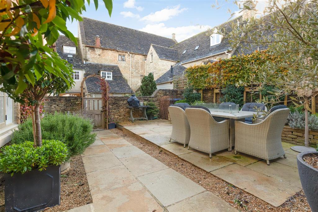 Garden 5.jpg