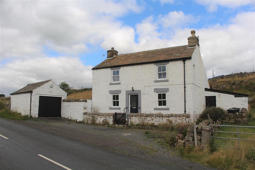 Barnard Castle DL12 2 bed detached house £750 pcm (£173 pw)
