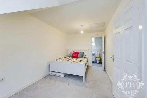 28 Burdon Avenue, Hemlington, Middlesbrough, TS8 9GS