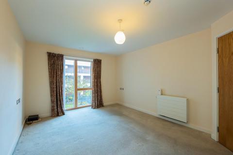 2 bedroom retirement property for sale, Queensway Court, Leamington Spa