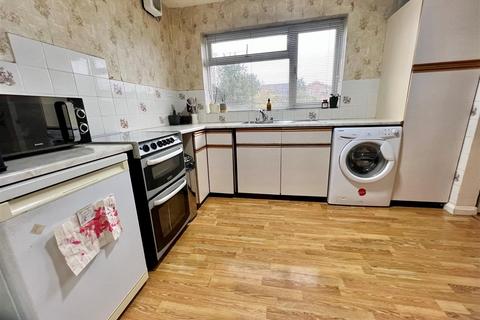 12 Glendale Road, Burnham-on-crouch, CM0 8LY