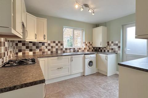 18 Benson Drive, Northam, Bideford, EX39 1UX