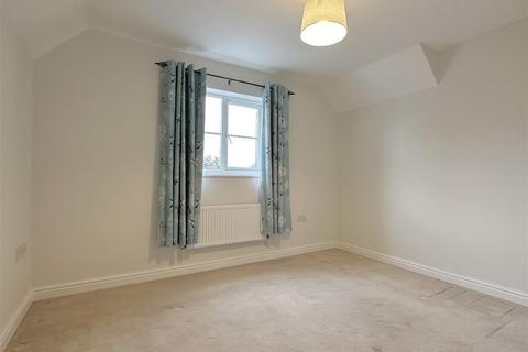 18 Benson Drive, Northam, Bideford, EX39 1UX