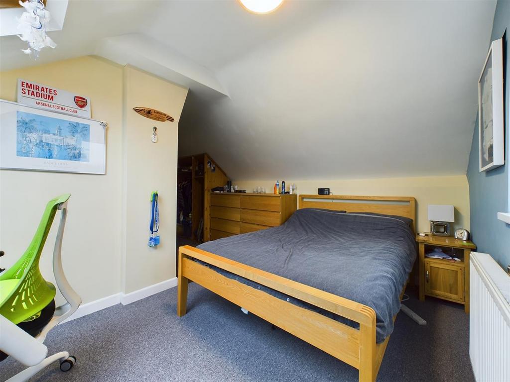 CAM01926 G0-PR0109-STILL023.jpg