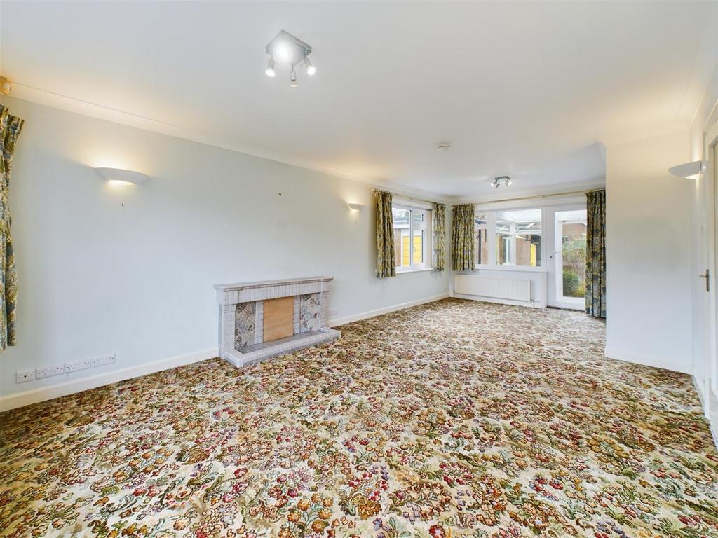 Hackness Gardens, Scarborough 3 bed detached bungalow for sale £350,000
