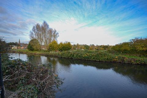 2 bedroom flat to rent - Gabriels Wharf , Haven Banks, Exeter, EX2 8BG