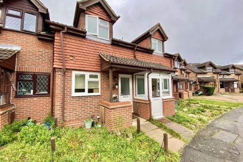 19 Sharpness Close, Hayes, UB4 9SW