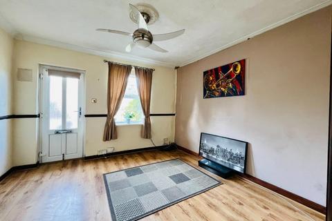2 bedroom end of terrace house for sale - Loose Road, Maidstone