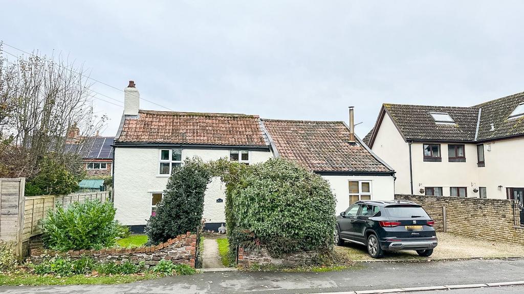 New Road, Rangeworthy, Bristol 3 bed cottage for sale £595,000
