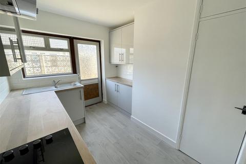 5 Porter Road, Poole, BH17 7AN