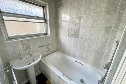 5 Porter Road, Poole, BH17 7AN