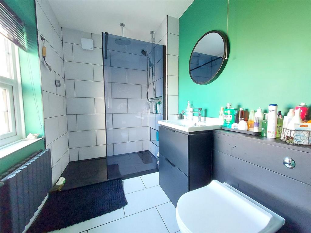 Ensuite Shower Room