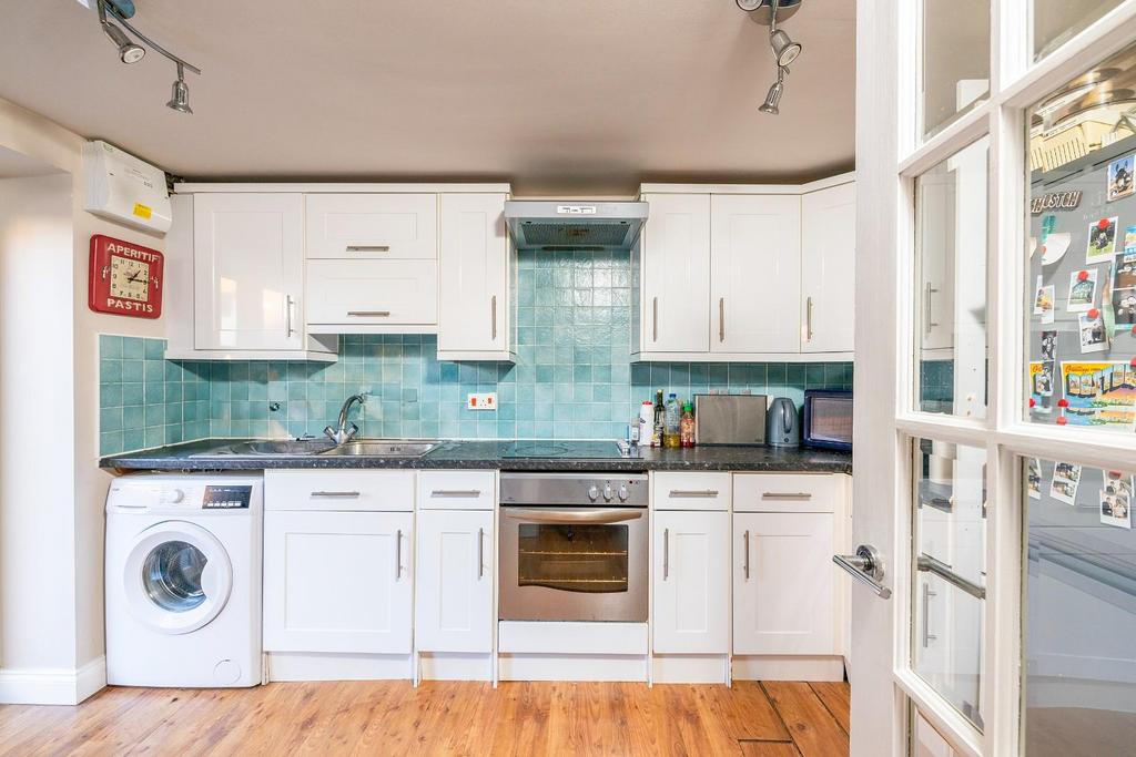Winton Lane, Totterdown 2 bed detached house for sale £295,000