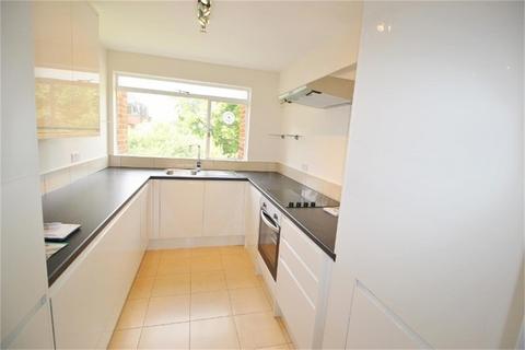 2 bedroom flat for sale, Woodlands, London