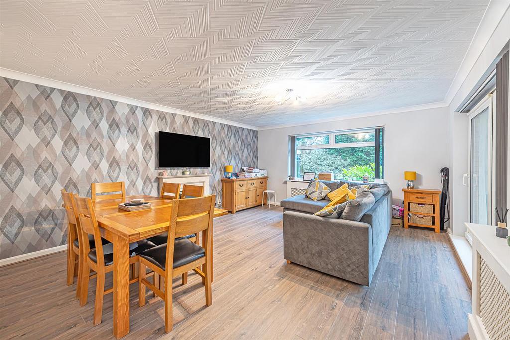 Family/Dining Room