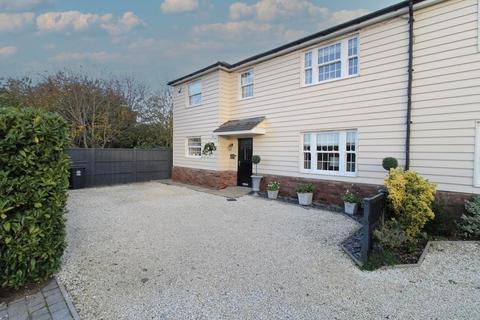 4 bedroom house for sale, Cambridge Road, Sawbridgeworth