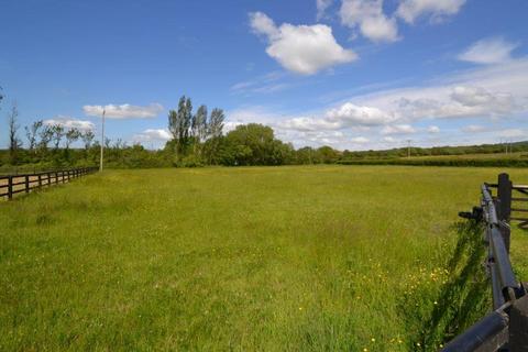 3 bedroom bungalow for sale, Pinged CARMARTHENSHIRE