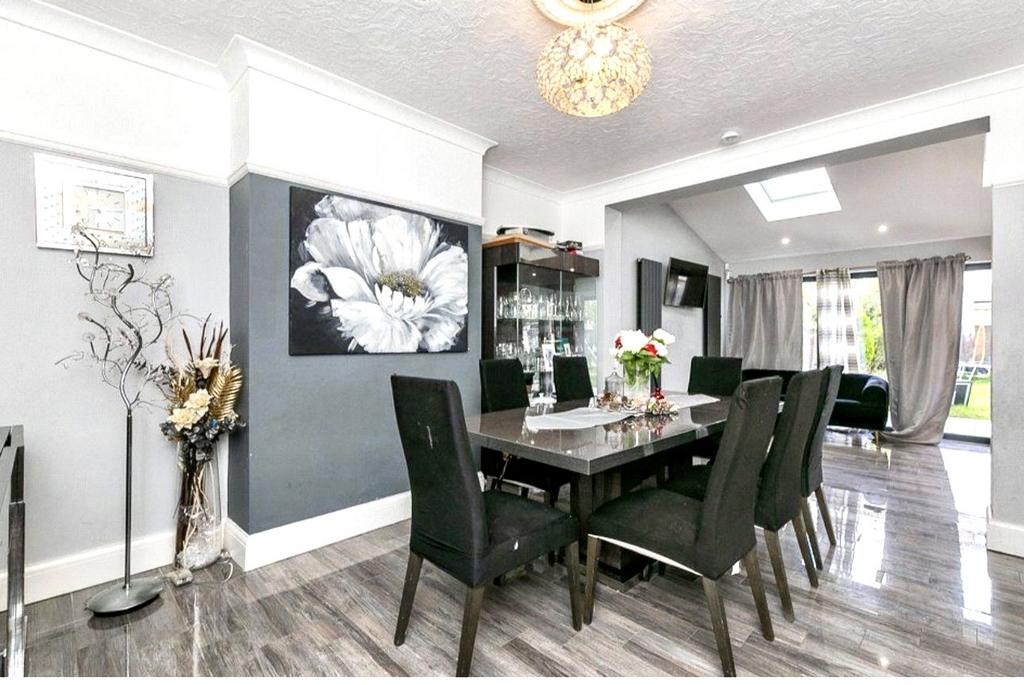 Shirley Road, Shirley Park, Croydon, CR0 5 bed semidetached house for