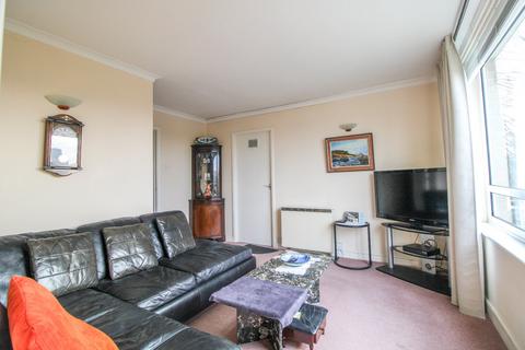 2 bedroom apartment for sale, Ashburton Road, Croydon, CR0